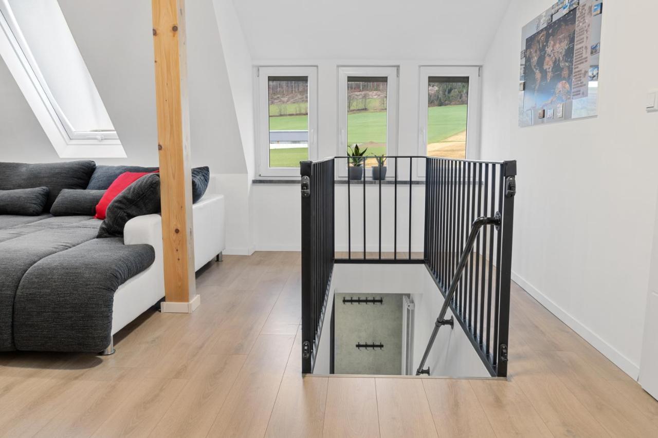 Modernes 3-Zimmer Loft Mit Balkon Hennesee 5 Min Eslohe Eksteriør bilde
